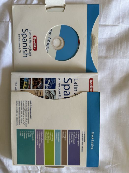 Latin American Spanish livro e CD