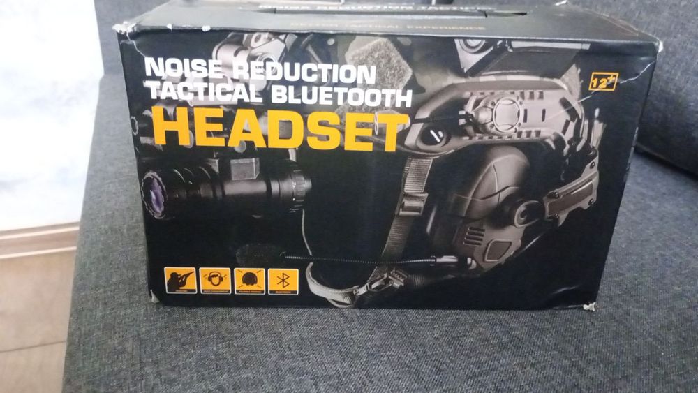 Шолом війсковий Германия, навушники