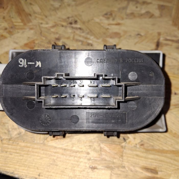 Блок управления светом приора.