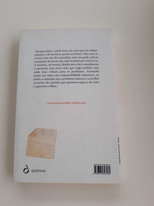 livros de politica variados ( Mário Soares, Pedro Passos Coelho, etc)