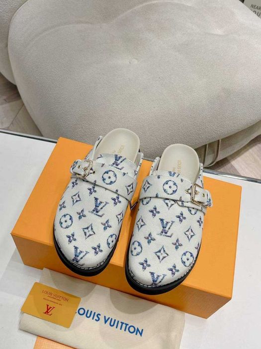 Louis Vuitton Buty, sandaly klapki, skora 180203