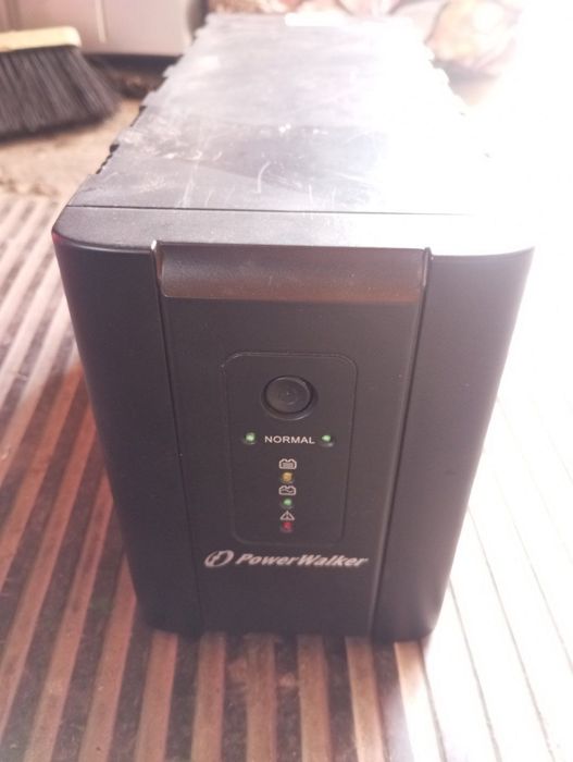 Інвертор powerwalker