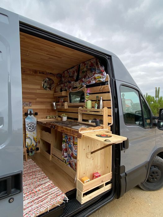 Iveco daily 2.3 HPI excelente-especial dormitorio