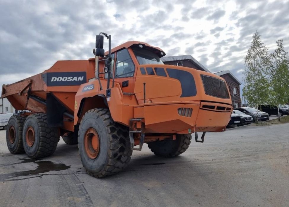 Самосвал шарнирный Doosan DA 40 , 2014 г