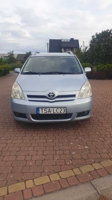 Toyota corolla Verso 2.2 disel 177km