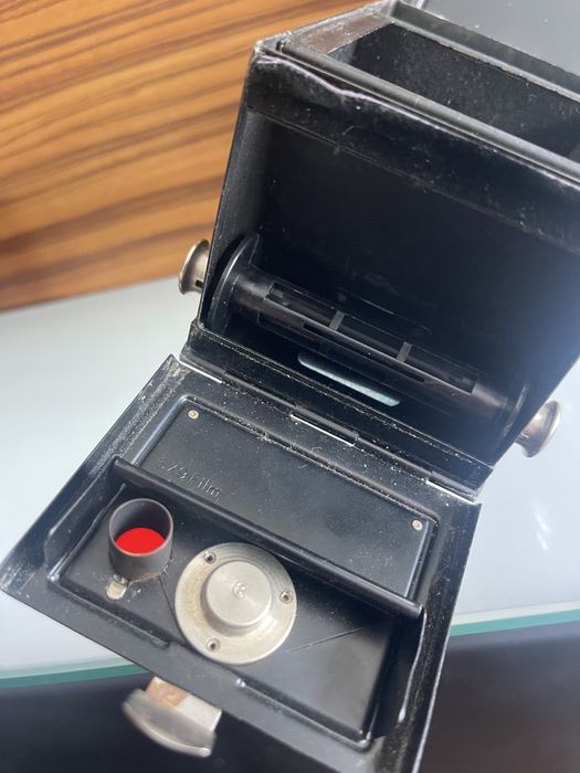 Câmara Fotográfica Antiga – Voigtländer Brillant (1931/32)