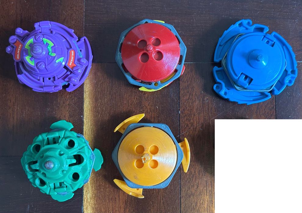 Lote de 5 Beyblades Vintage Completos