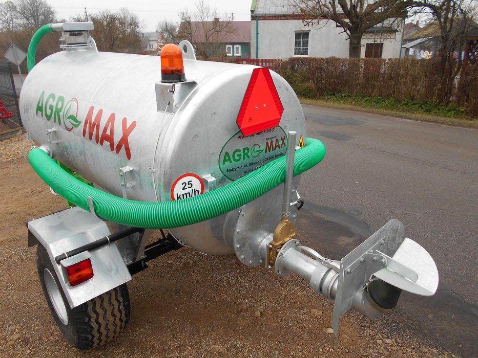 WÓZ ASENIZACYJNY/ beczkowóz/ wóz na gnojowicę AGROMAX węże/aplikator