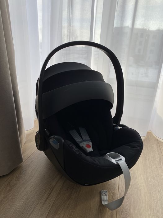 Cybex cloud z i-size