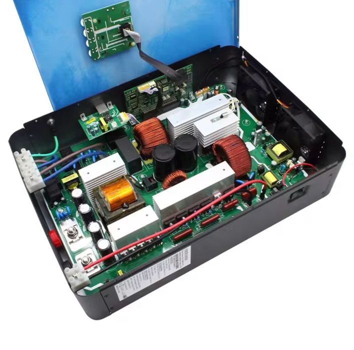 Гібридний інвертор EASUN SMH-lll 6,2kw  48v  WiFi В наявності