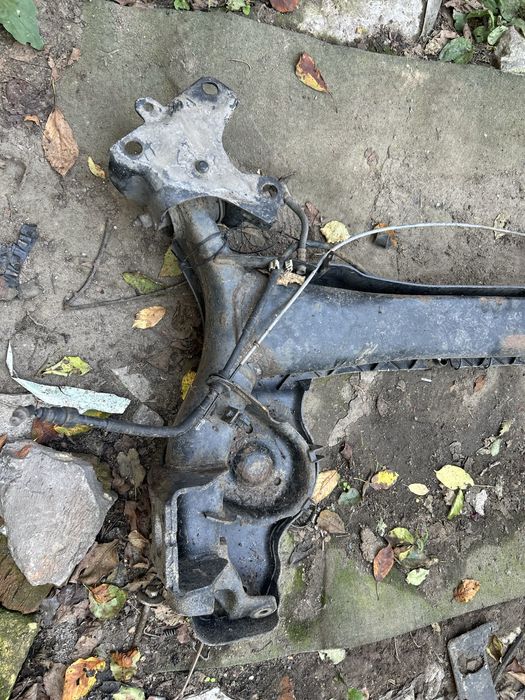 Балка задня Рено Меган 3