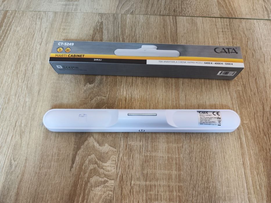 Светильник настенный LED аккумуляторный САТА CT-5249 3 режима 3 вт