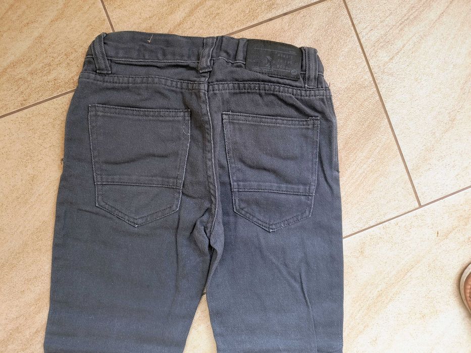 spodnie chłopięce jeansy 134 cm