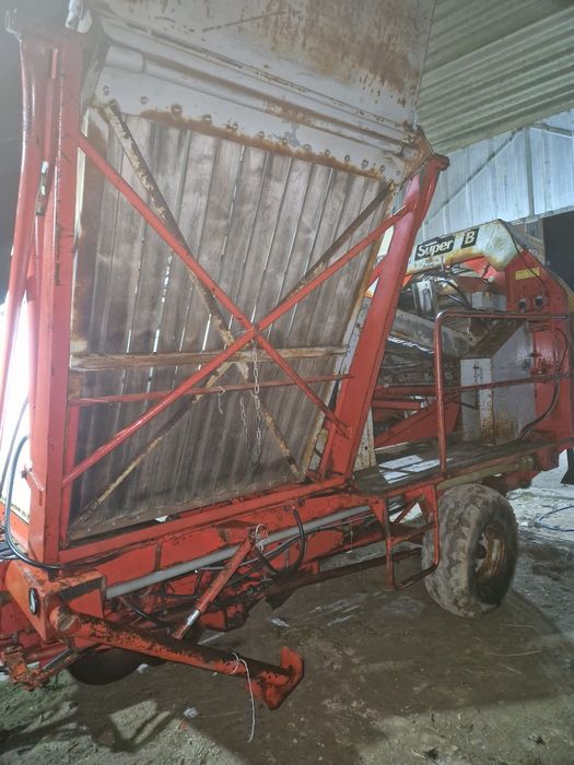 Maquina de arrancar batatas