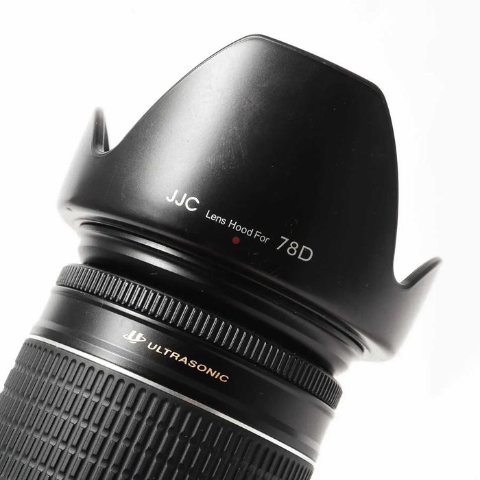 Об'єктив Canon Zoom Lens EF 28-200mm f/3.5-5.6 USM