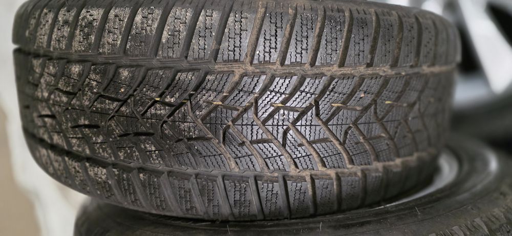 Opony zimowe 215/50/17 Dunlop Winter Sport 5 j.nowe Hyundai