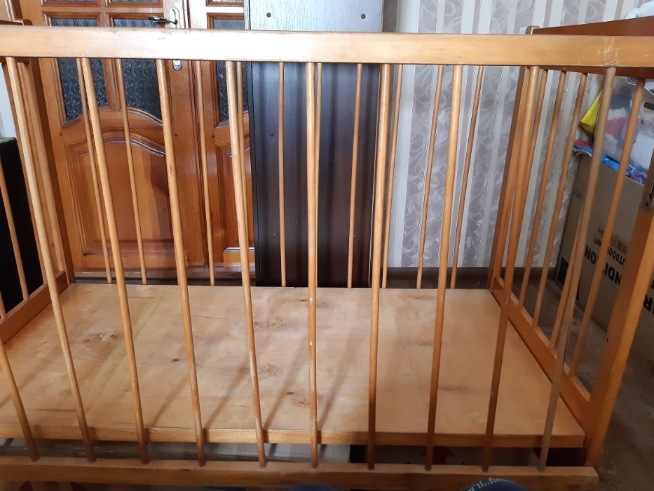 Детская кроватка ,звертайтесь в ПП