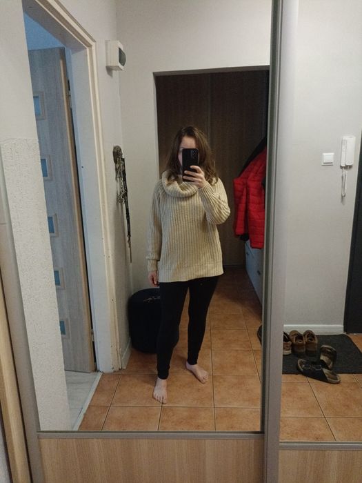 Sweter z dzianiny, z golfem, szeroki, oversize, rozmiar S ( M/L )
