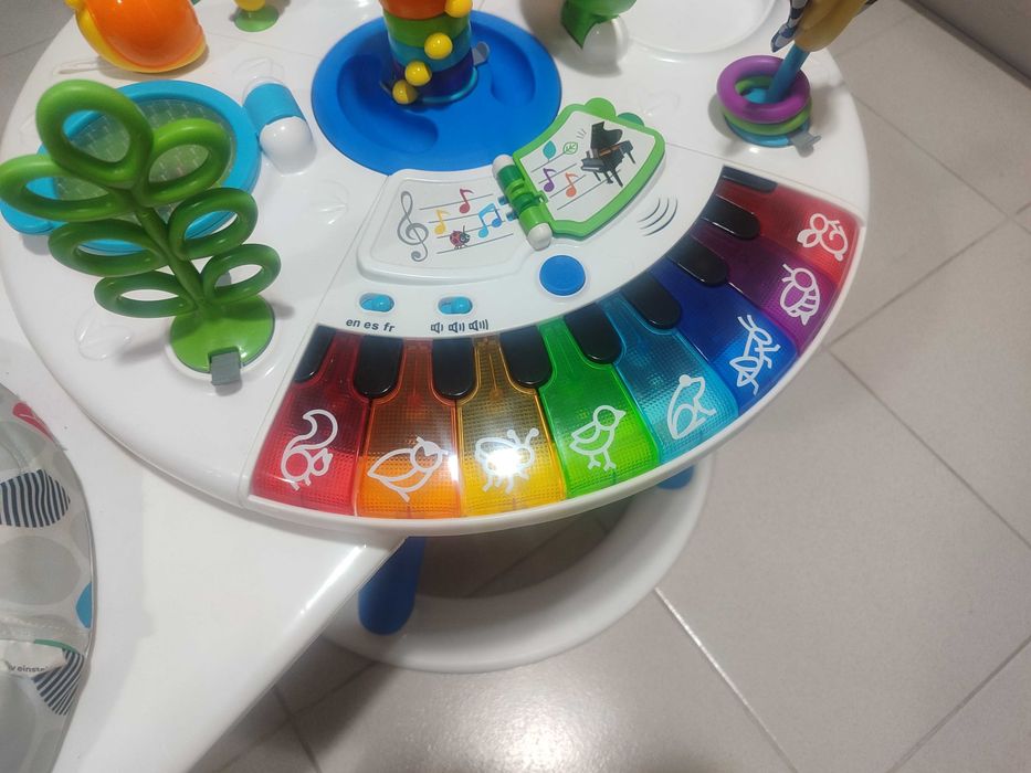 Andador e Centro de Atividades