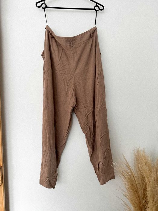 Spodnie damskie beżowe 3/4 Bonprix luźne z kieszeniami wiskoza L/40