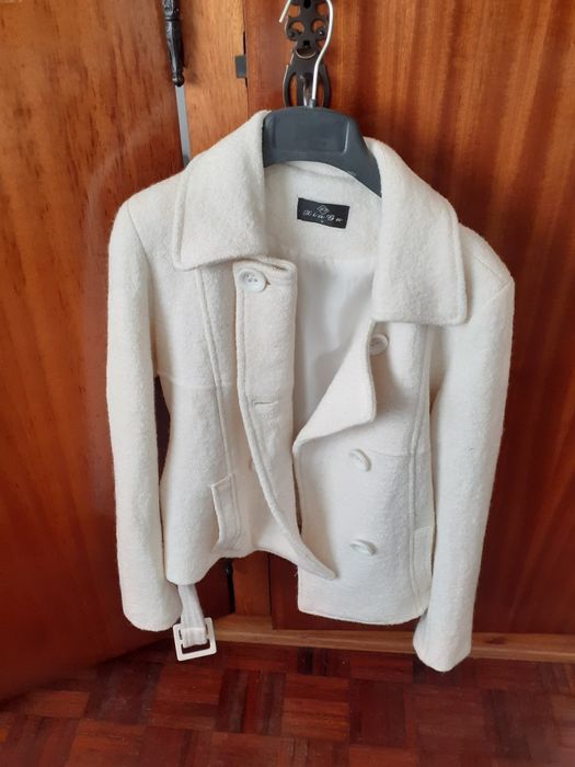 Roupa em óptimo estado de marca