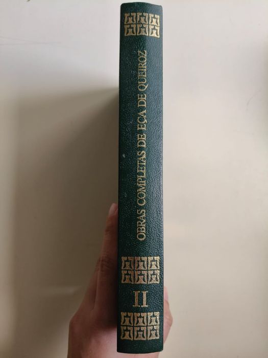 Livro de Obras Completas de Eça de Queiroz - A Capital