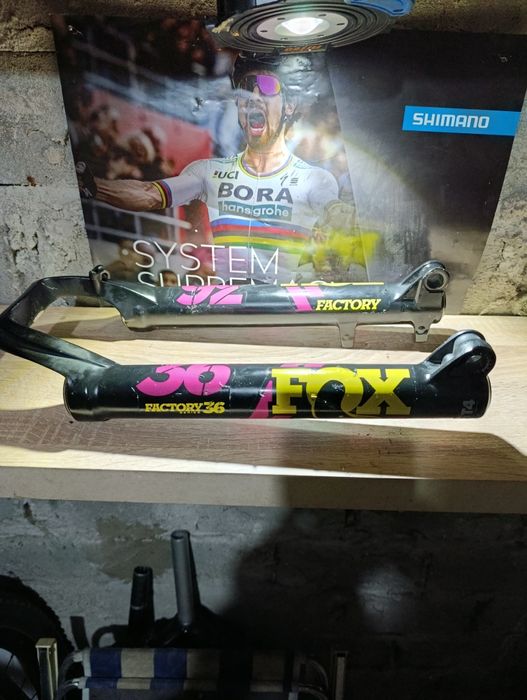 Dolne golenie Fox 36 27,5