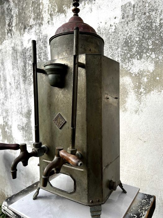 Maquina de cafe antiga