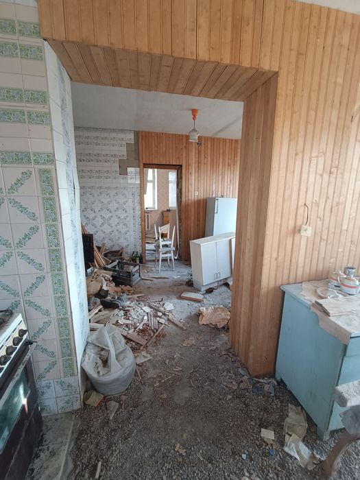Недобудова в Зарічанах