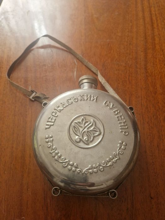 Каністра металева