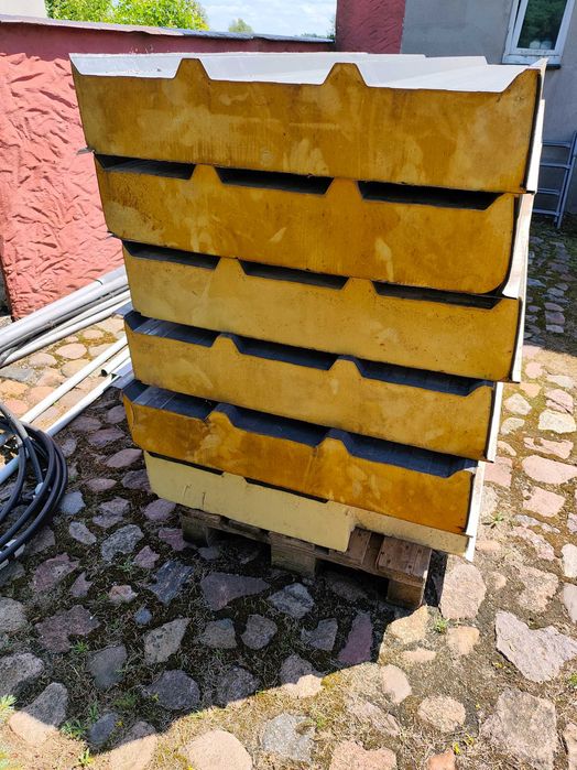 Płyta warstwowa obornicka