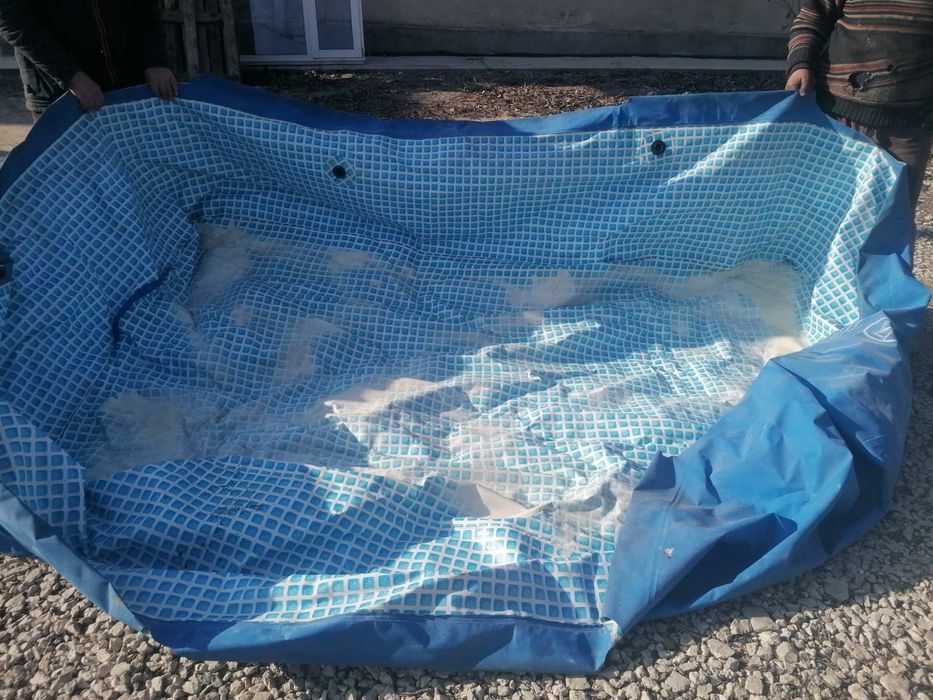 Продам басеїн в нормальному стані