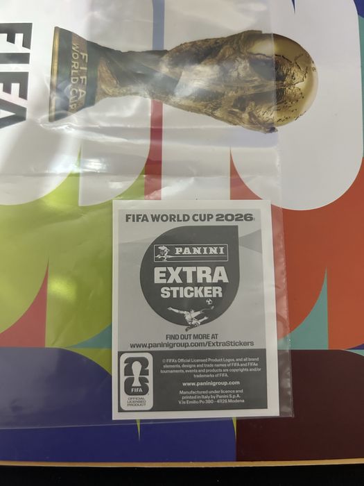 Cristiano Ronaldo Extra Sticker Roxo