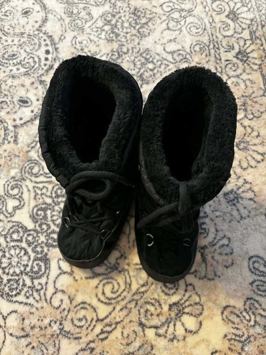 czarne śniegowce marki Jenny Fairy rozm. 36/37 jak nowe