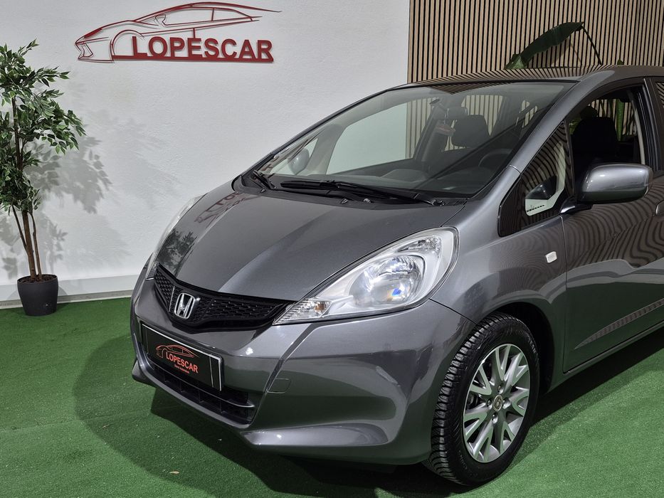Honda Jazz 1.2 i-VTEC - 2013 | GARANTIA | NACIONAL