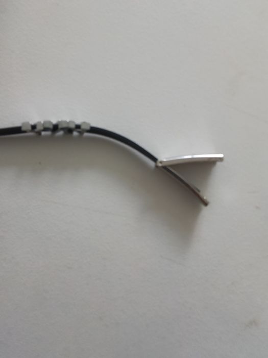 Pulseira elegante em aço e pulseira de borracha