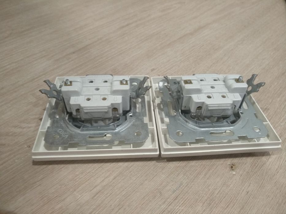 Вимикач Viko karre