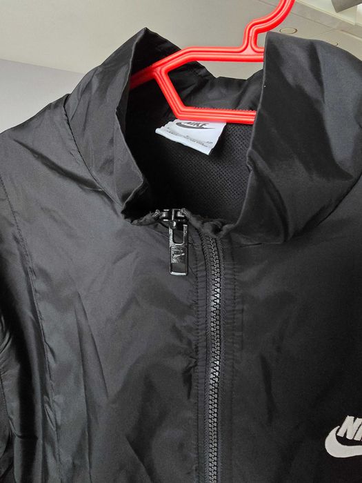 Wiatrówka Nike nowa bez metki