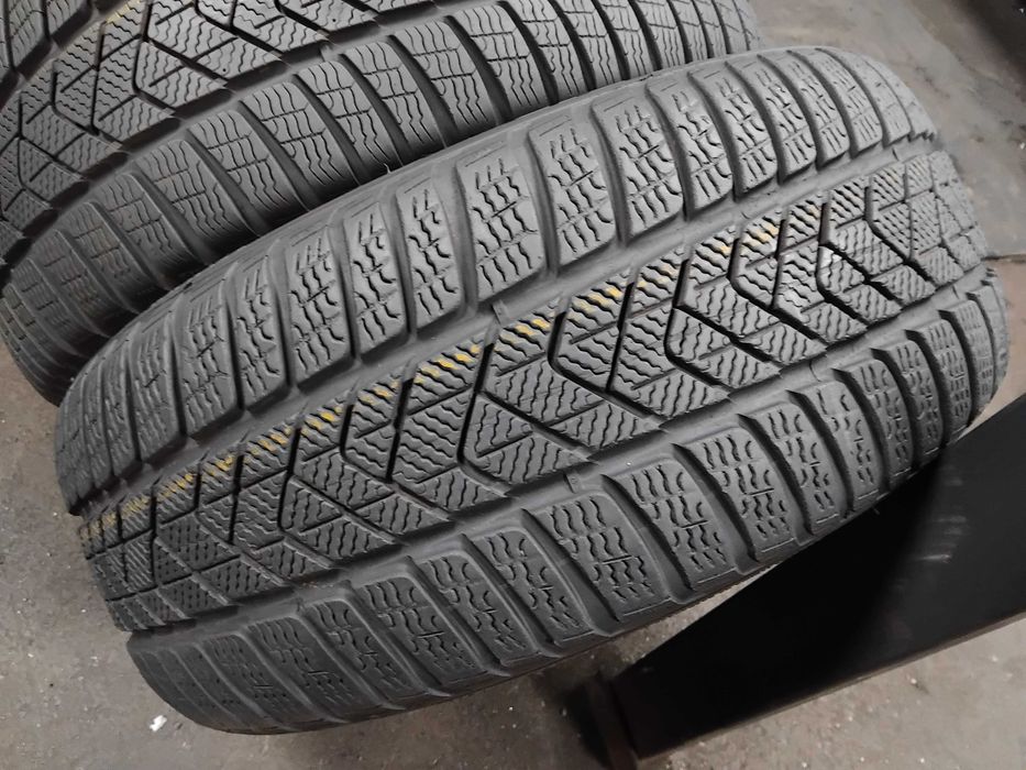 Шини бу 225/45 R18 Pirelli Sottozero Winter Комплект Зима