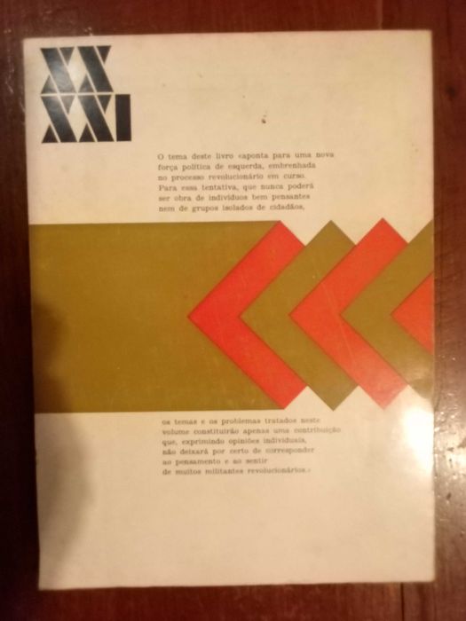 César Oliveira - Revolução Socialista e Independência Nacional