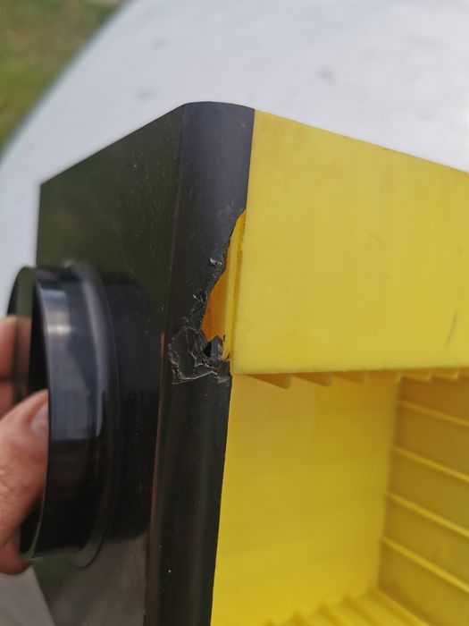 Obrotowy stojak na kasety magnetofonowe