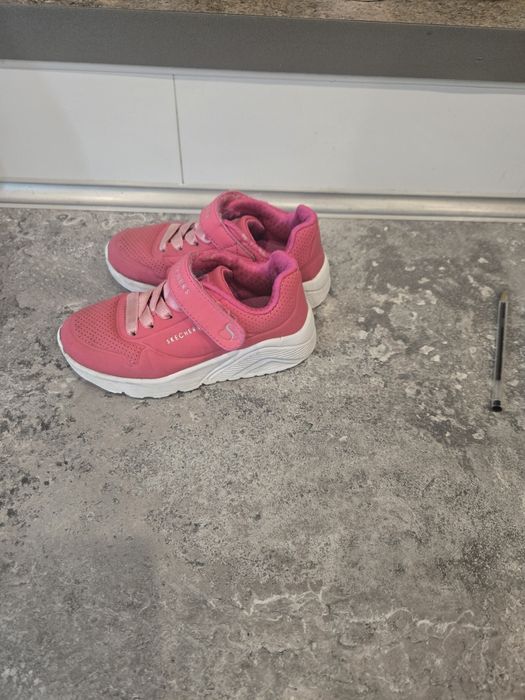 Buty Skecher dziewczęce r. 31