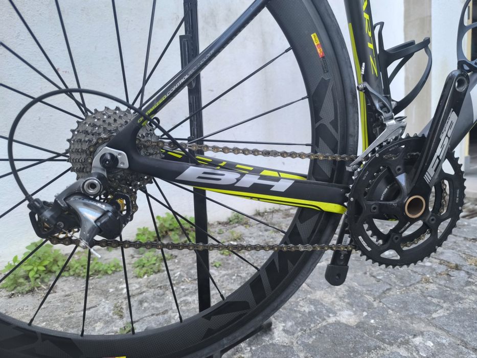 Bicicleta estrada BH Quartz