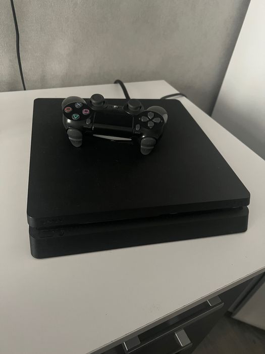 Приставка ps 4 slim 1тб