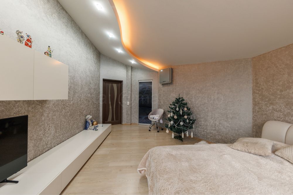 Продаж будинку з газом/Ужгород/380 м2/Без комісії