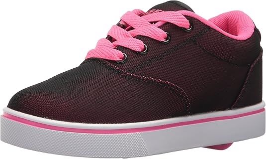 Кросівки, ролики Heelys
