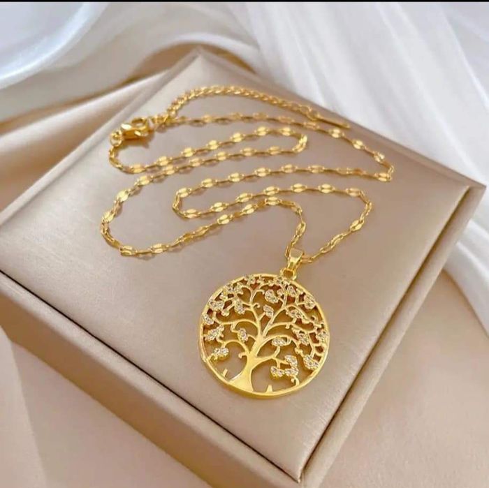 Colares em aço inoxidável