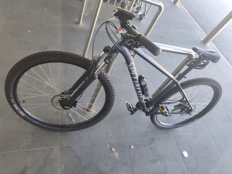 Specialized Nova – Travões Hidráulicos – Shimano Altus – Pouco Uso