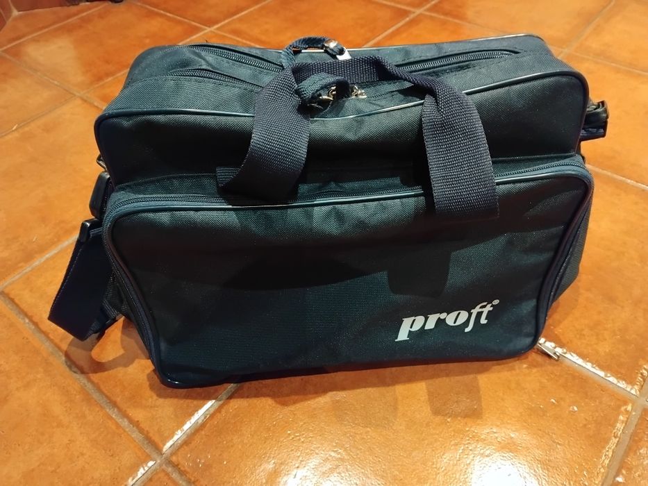 Mala de fisioterapia como nova, da Proft