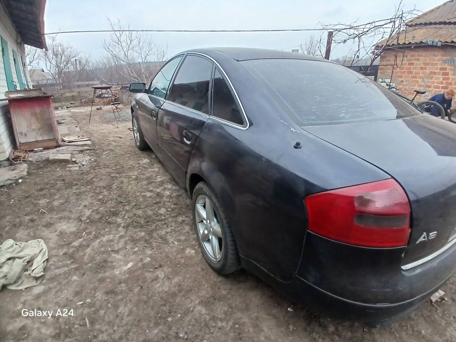 Продам Ауди А6С5 2.5 дизель